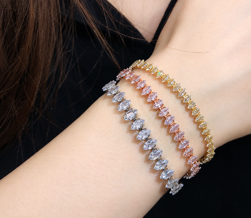 ✨ Aurora Crystal Bracelet™